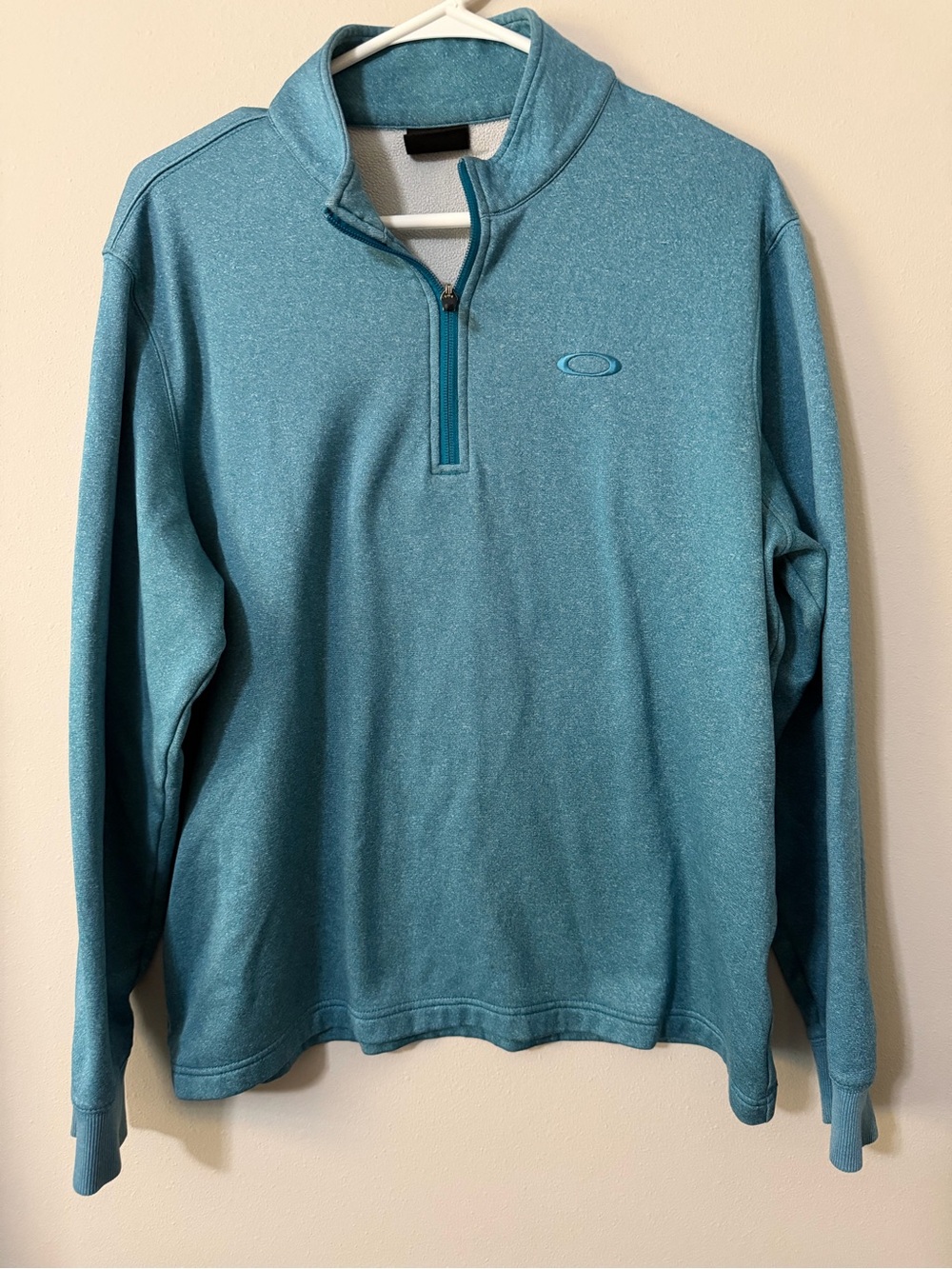 Oakley Women’s Teal Blue Quarter Zip Pullover Sweatshirt Medium